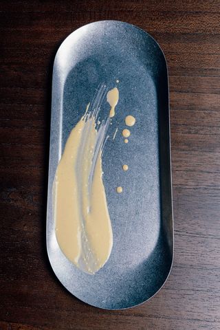 Salsa tahini de amba