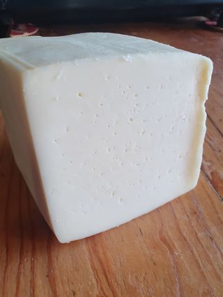 Tapa De Queso Manchego