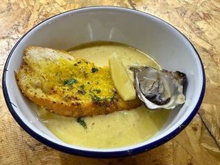 Суп устричний (300g)