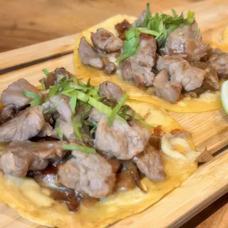 9. Tacos De Asada. "Aguja de Cerdo" (3 Uds.)