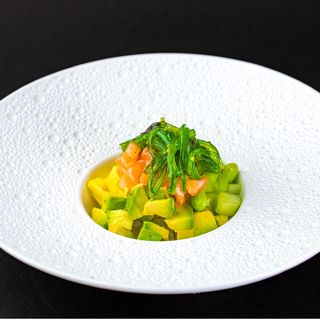 180. SALMON POKE