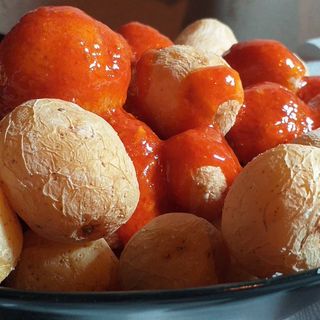 Las Papas Arrugás con nuestro Mojo Rojo Picón