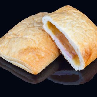 Strudel cu Sunca si Cascaval