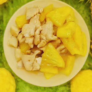 Pollo con Piña
