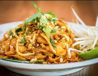 45. Pad Thai de Porco