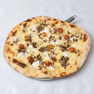 Pizza Tartufata (33 cm.)