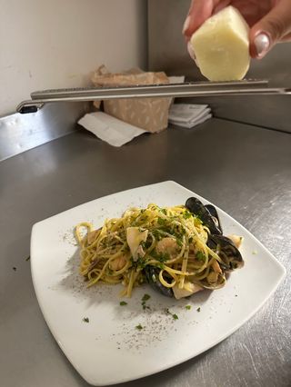 Linguine alla carbonara di mare