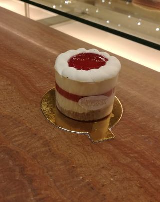 Cheesecake alla fragola - monoporzione semifreddo