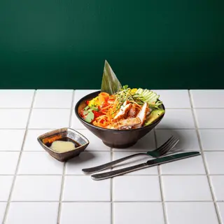 Poke bowl chicken