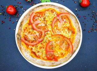 Пица Моцарела 30см