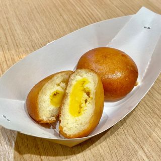 Custard buns 2pz
