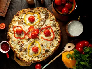 Pizza Bolognaise