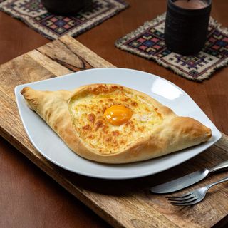 Chaczapuri po adżarsku 350g