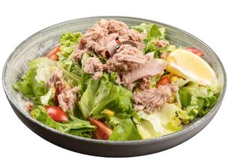 Салата Зелена с риба тон