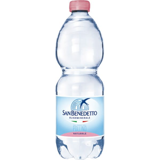 Acqua naturale