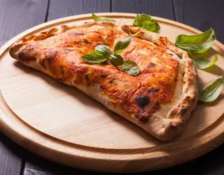Pizza Calzone