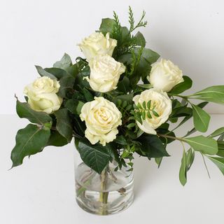 Bouquet 6 rosas blancas