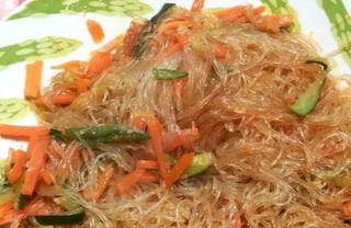 047 Spaghetti soia con verdure