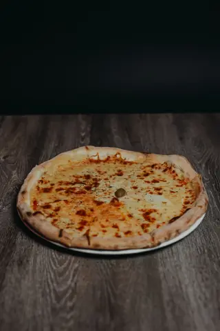 Margherita pizza srednja