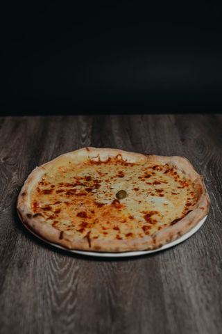 Margherita pizza srednja