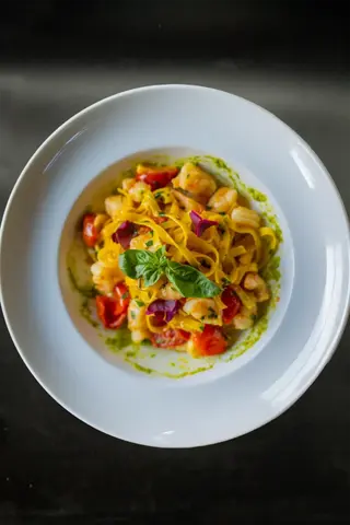 Tagliatelle de casa cu creveti