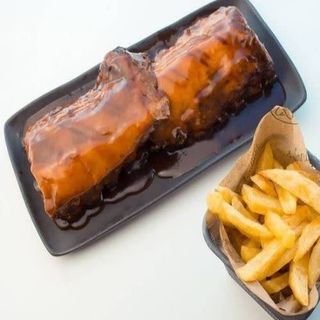 Costillar De Cerdo Ibérico A La Barbacoa