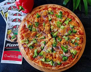 17. Pizza Kurak 50cm