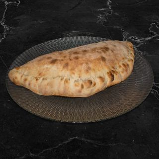 Calzone Salami Picante