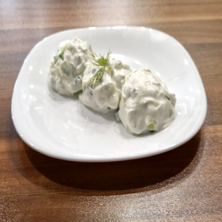 Млечна салата