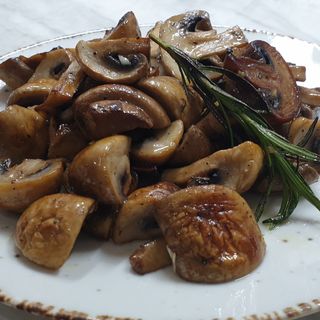 Гъбки с розмарин и чесън (200г)