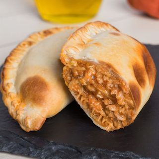 Empanada de Pollo Picante