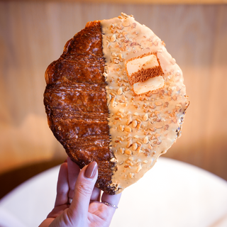 Flat Croissant Kinder Bueno