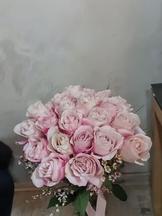 Buchet trandafiri roz pal