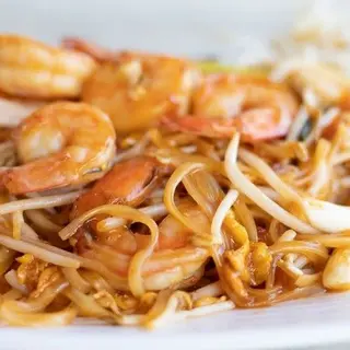 Tallarines fritos con gambas