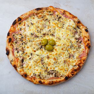 Capricciosa pizza 42cm
