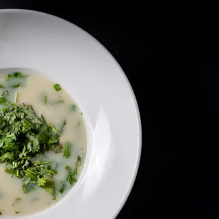 Sopa de chikhirtma