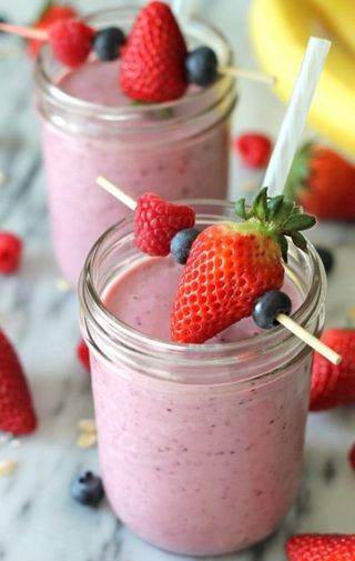 Шейк с ягоди, банан,                               400 мл       