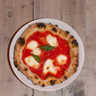 Pizza rossa la rossa