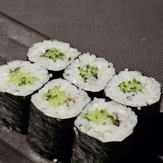 Maki De Pepino