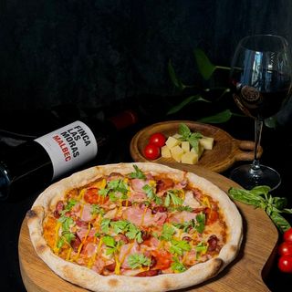 Піца М'ясна