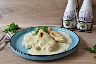 Piept de Pui Sos Gorgonzola