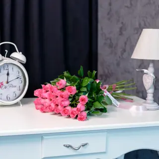 25 Trandafiri Fuchsia