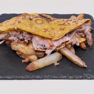 Quesadilla con formaggio fusso e sfilacciata di maiale CBT
