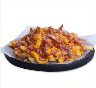 Patatas Con Kebab Y Salsa