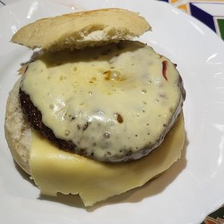 Hamburguesa De Buey Con Queso