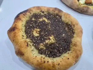 Manaiche Zaatar