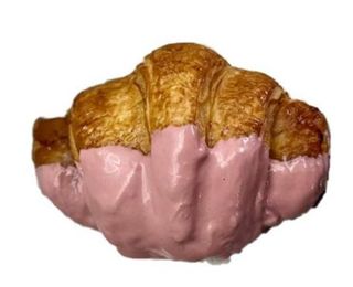 Круасан з вишнею