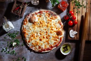 Pizza Quattro Formaggi