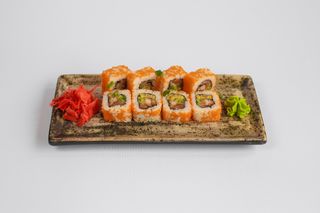 Каліфорнія з лососем і креветкою панко (230г)