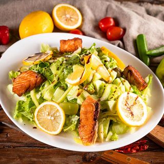 ორაგული სალათი